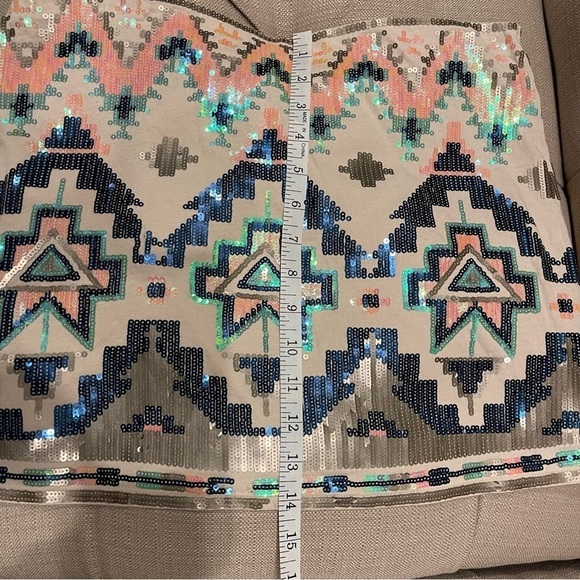 R: Express Aztec Sequin Mini Skirt Tribal Peach Grey Green Geometric Stretch S - Picture 8 of 10
